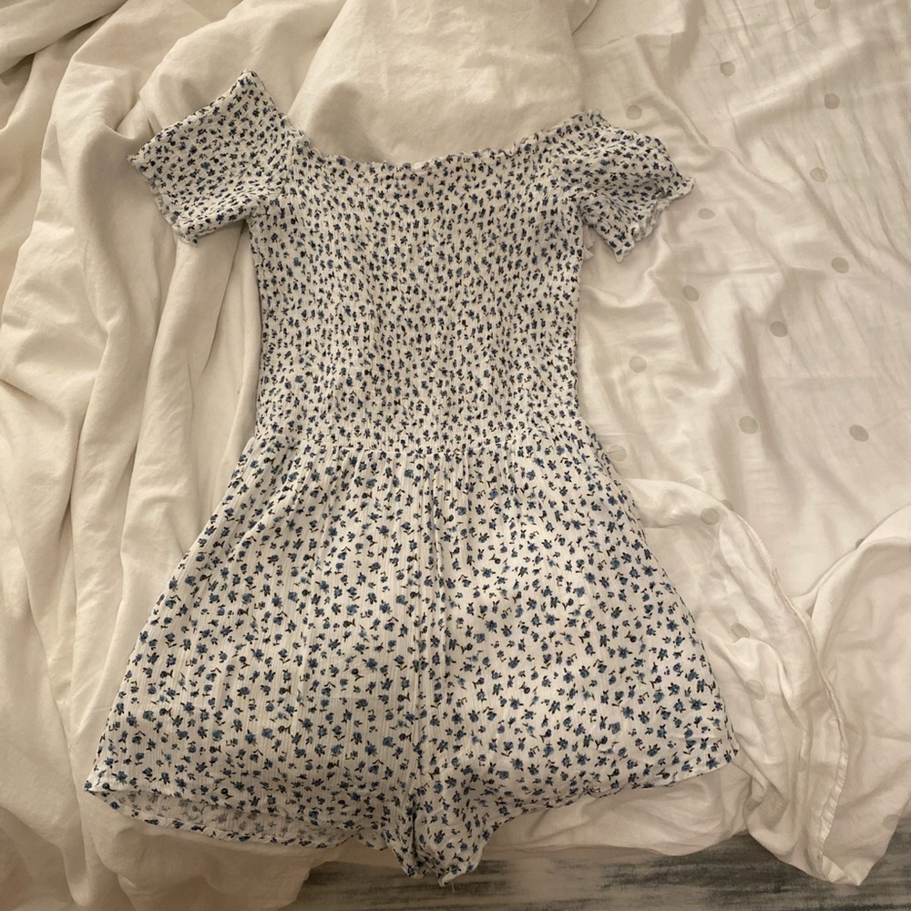pacsun flowered romper!